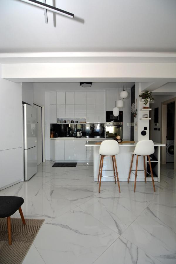 La Casa Blanca Apartment *
